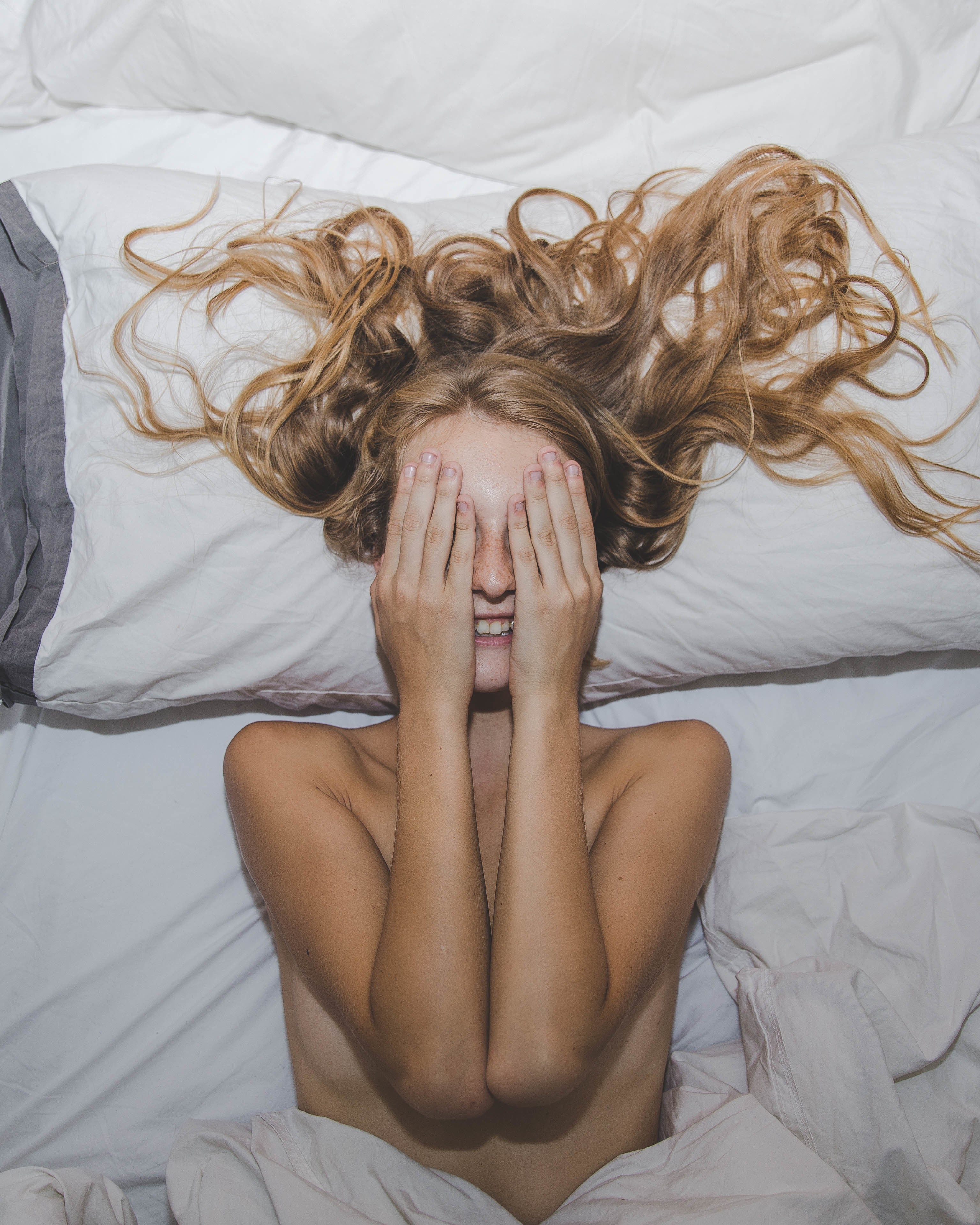 Feel better after a relaxing sleep with Sleep Serenity products 